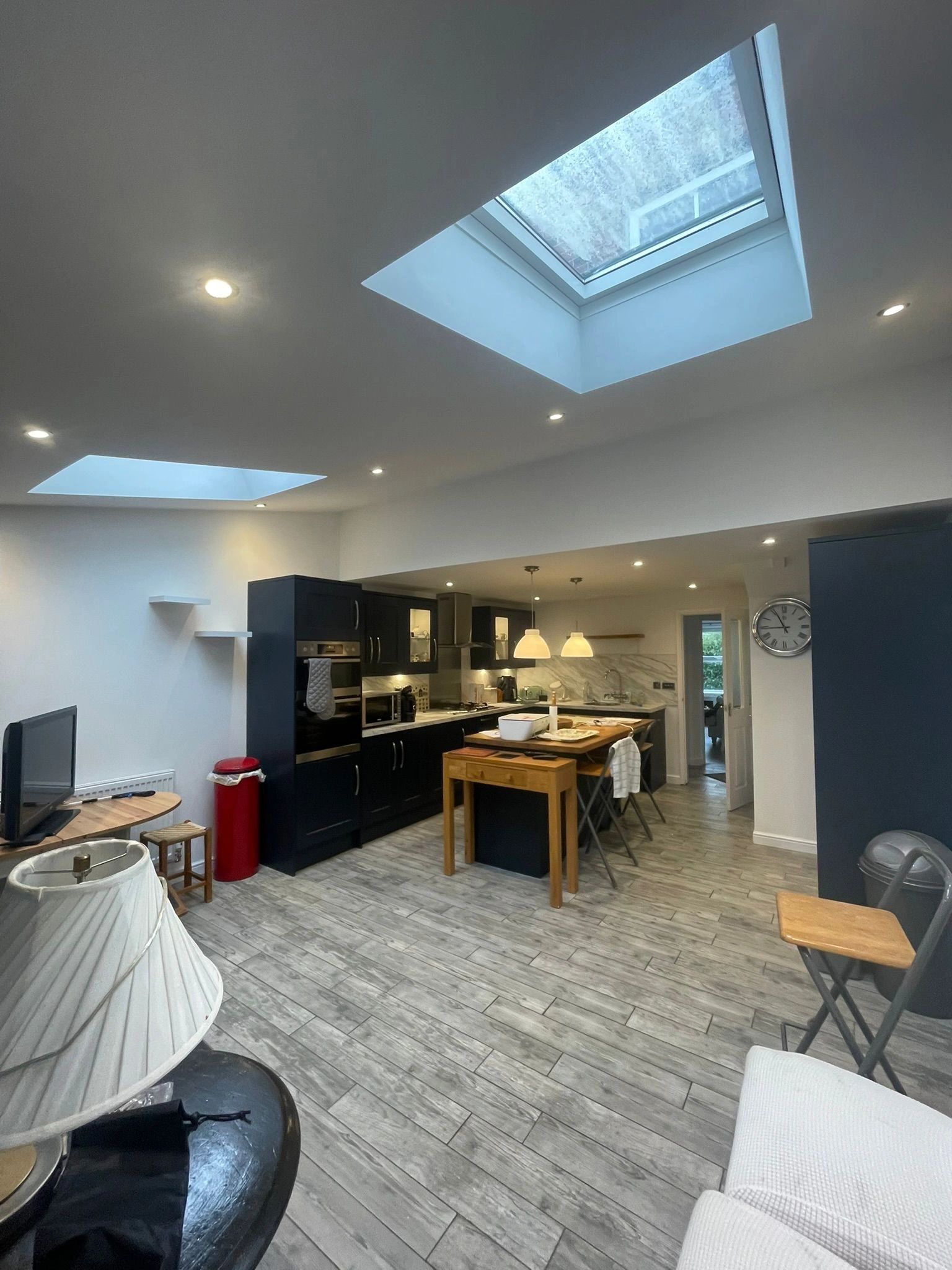 Modern kitchen decorating project